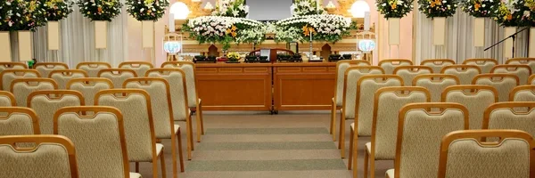 depositphotos_77175353-stock-photo-funeral-home